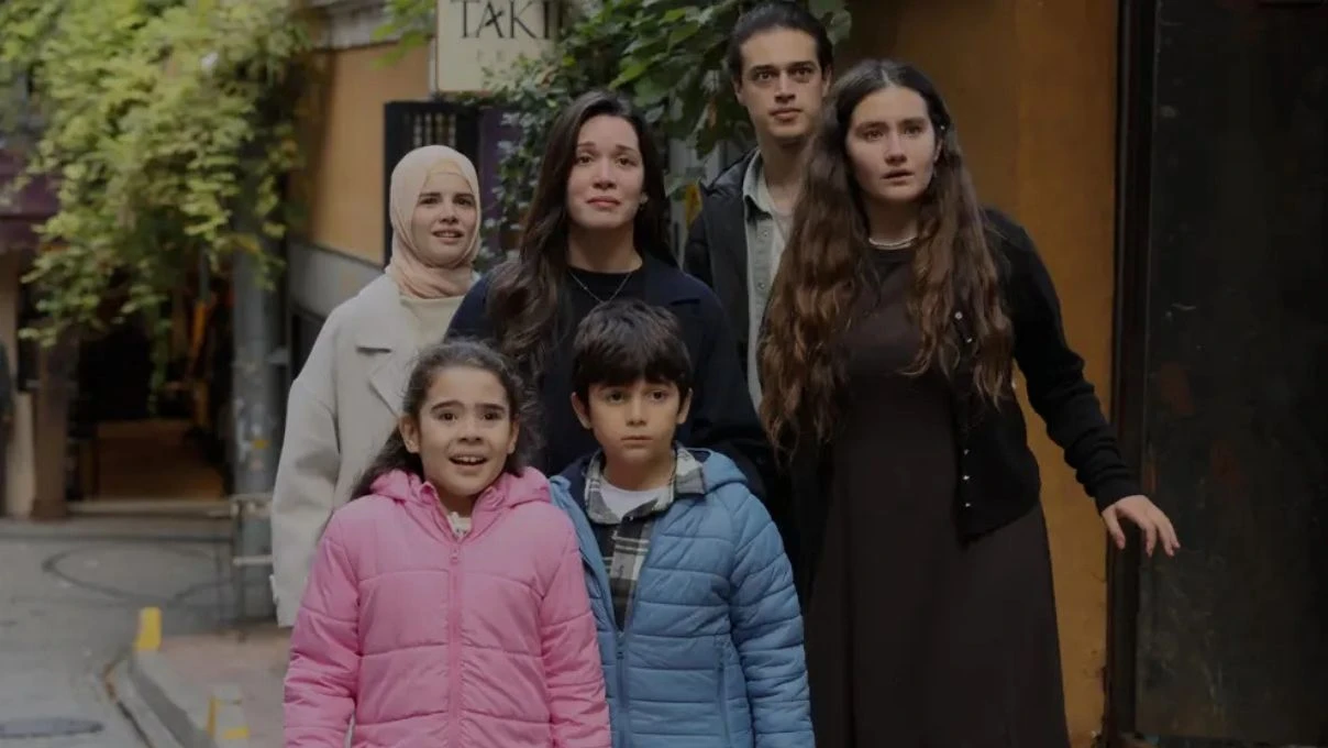 Sahipsizler 42. bölüm fragmanı yayınlandı mı? Zeliha ve Yusuf yeni bölümde evlenecek mi? 5 Sahipsizler 42. bölüm fragmanı yayınlandı mı? Zeliha ve Yusuf yeni bölümde evlenecek mi?