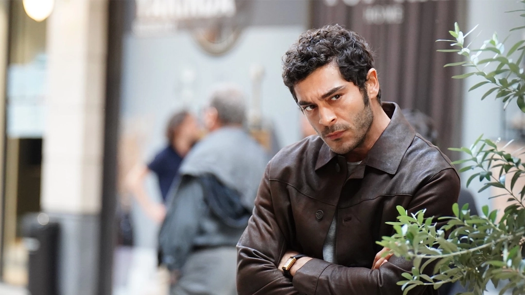 Sahtekarlar 7609 galeri resim 7b06e5e4 61fb 4c7b b2db 86ce7d5832eb