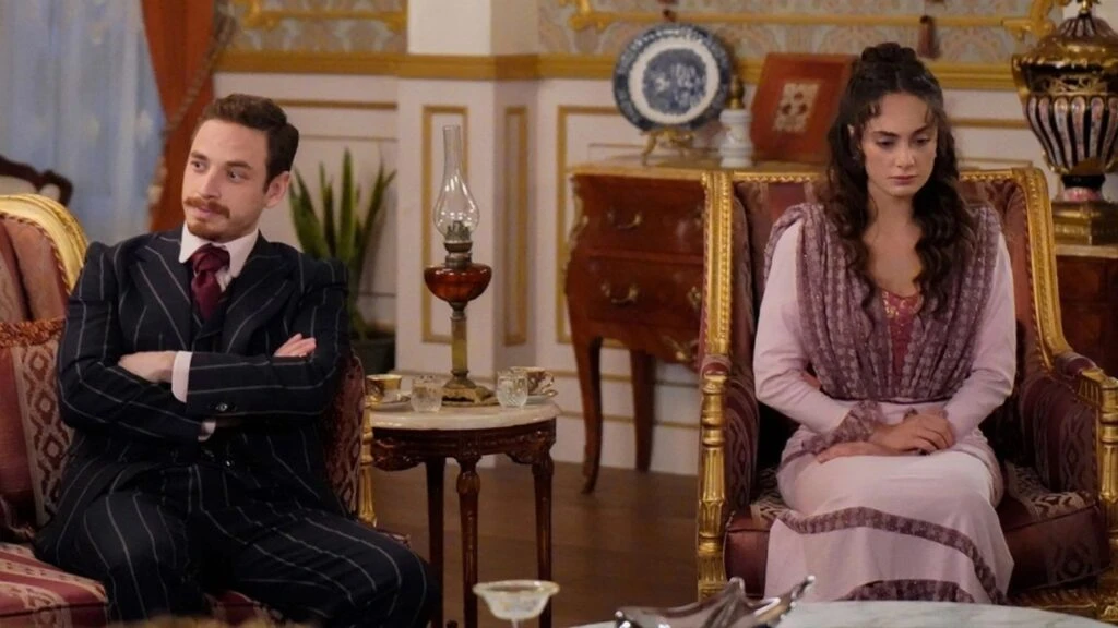 Cem Yiğit Üzümoğlu Şakir Paşa Ailesi dizisinden ayrılıyor mu? Şakir Paşa Ailesi dizisinde neler oluyor?