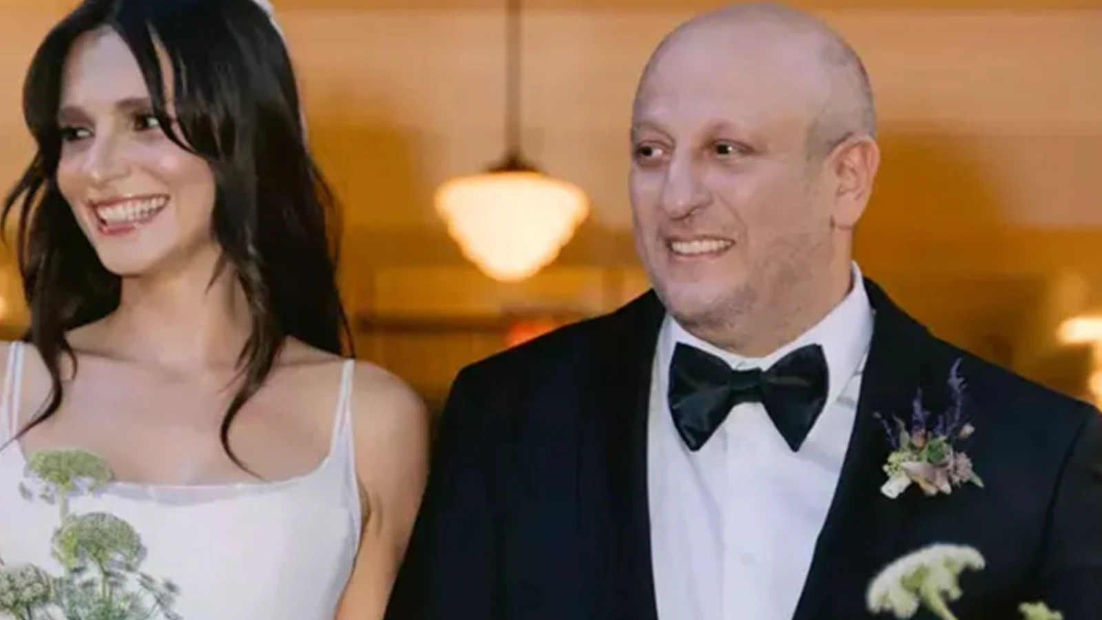 Serkan Keskin Meric Aralin ogullari dunyaya geldi Bebeklerine verdikleri isim dikkat cekti