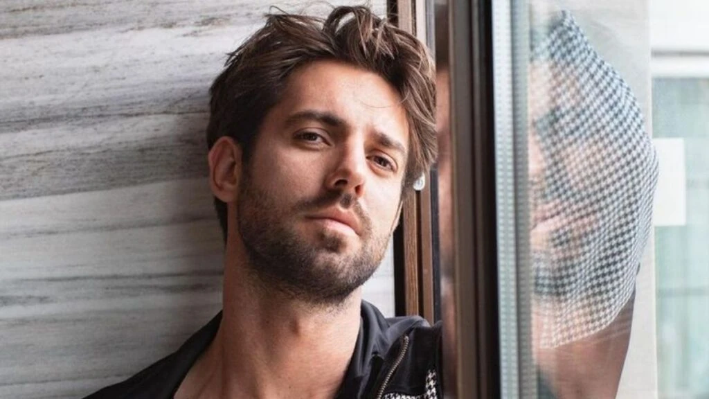 Serkay Tütüncü ABİ dizisinin oyuncu kadrosuna dahil oldu! Avukat Levent rolüyle geri dönüyor