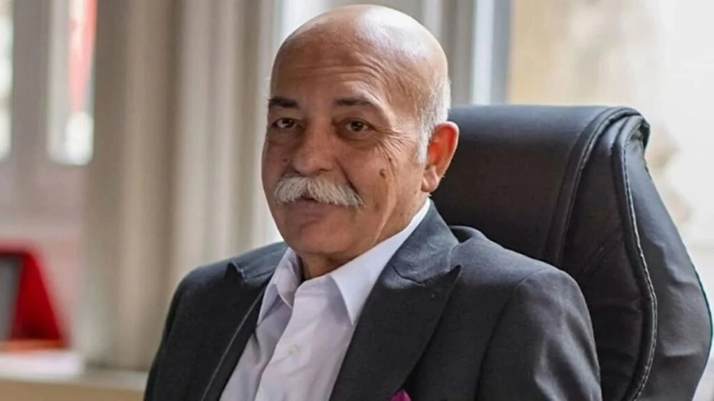 Settar Tanriogen Uzak Sehir dizisi kadrosuna dahil oldu Azem Albora karakteriyle ekranlara geri donuyor