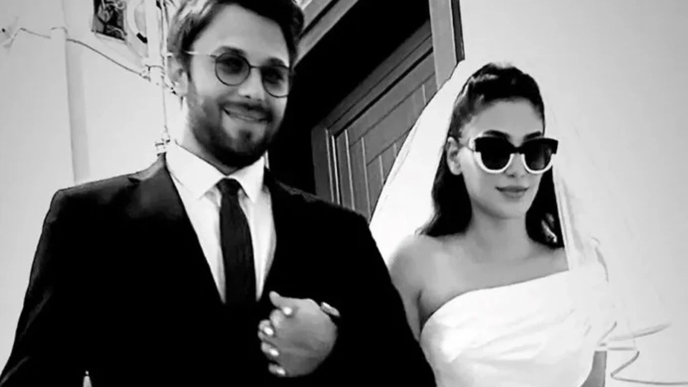 Sitare Akbaş hamile mi? Sitare Akbaş ve Cengiz Orhonlu çifti neden bu kadar çabuk evlendi?