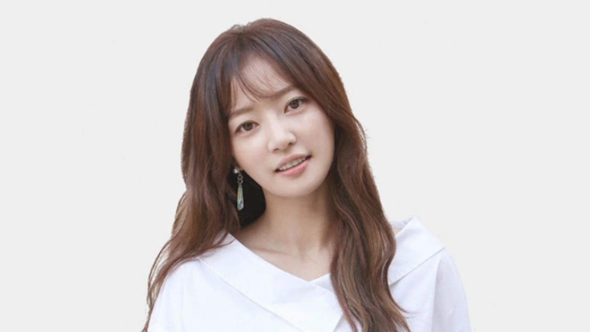 Song Ha Yoon 2