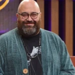 Sosyal medya MasterChef jurisi Somer Sivrioglunun sakalsiz halini konusuyor Cizgi film karakteri Cailouya benzetildi