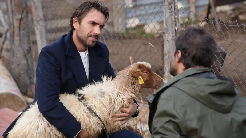 Taşacak Bu Deniz reyting rekoru kırdı! 10 reyting barajını geçmeyi başardı 4 Tasacak Bu Deniz 1 2