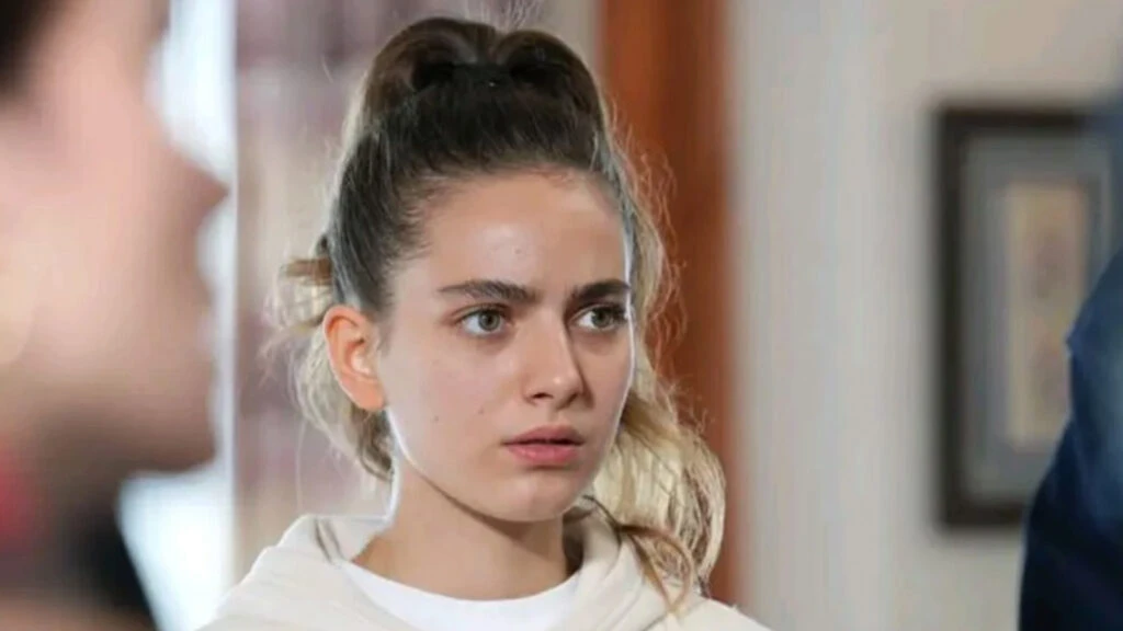 Tasacak Bu Denizde Eleni depremi Ava Yaman diziden ayriliyor mu Amerikaya mi gidiyor