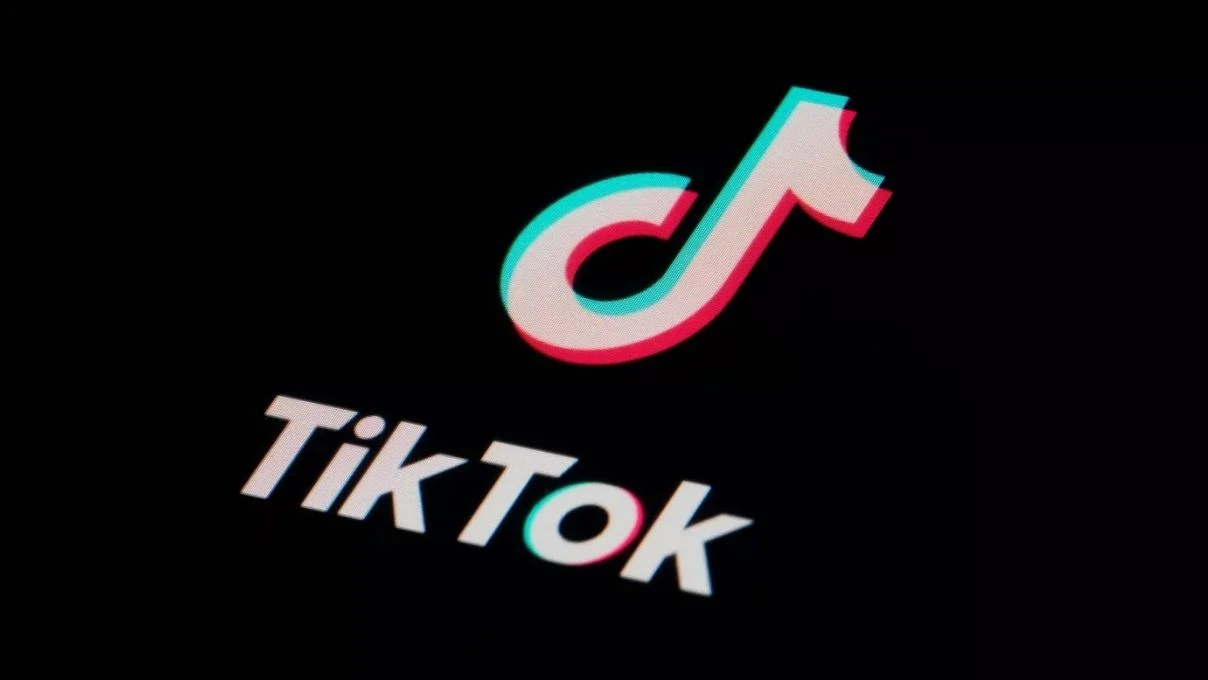 Tiktokun zirvesinde 1. Numarada yer alan sanatci belli oldu Hadiseyi gecti