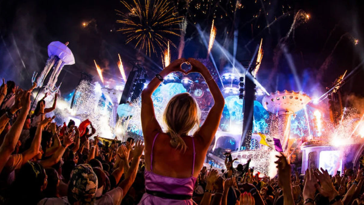Tomorrowland 3