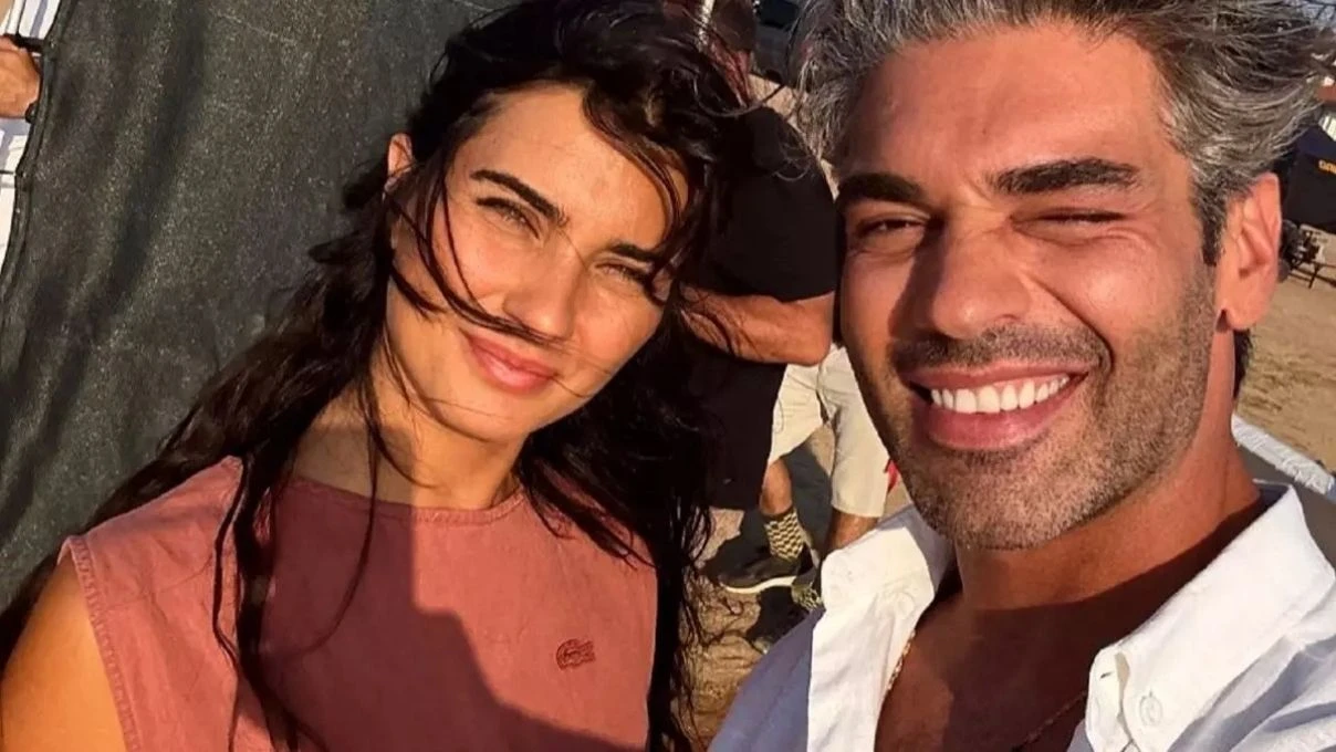 Tuba Büyüküstün Şükrü Özyıldız ile hakkında çıkan aşk iddialarını yalanladı!