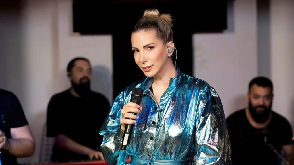 Ünlü şarkıcı Linet’e bir tepki de Tuğba Özerk’ten geldi! “Ülkesine iade talep ediyorum”