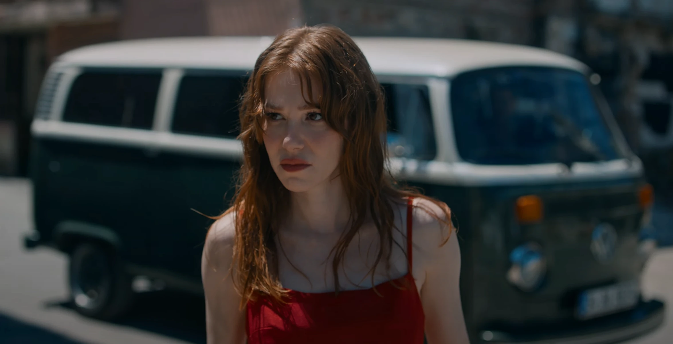 Aslıhan Malbora’dan sevgilisi Çağatay Ulusoy’a tam destek! Uykucu filminin galasında birlikteydiler 6 Uykucu 2