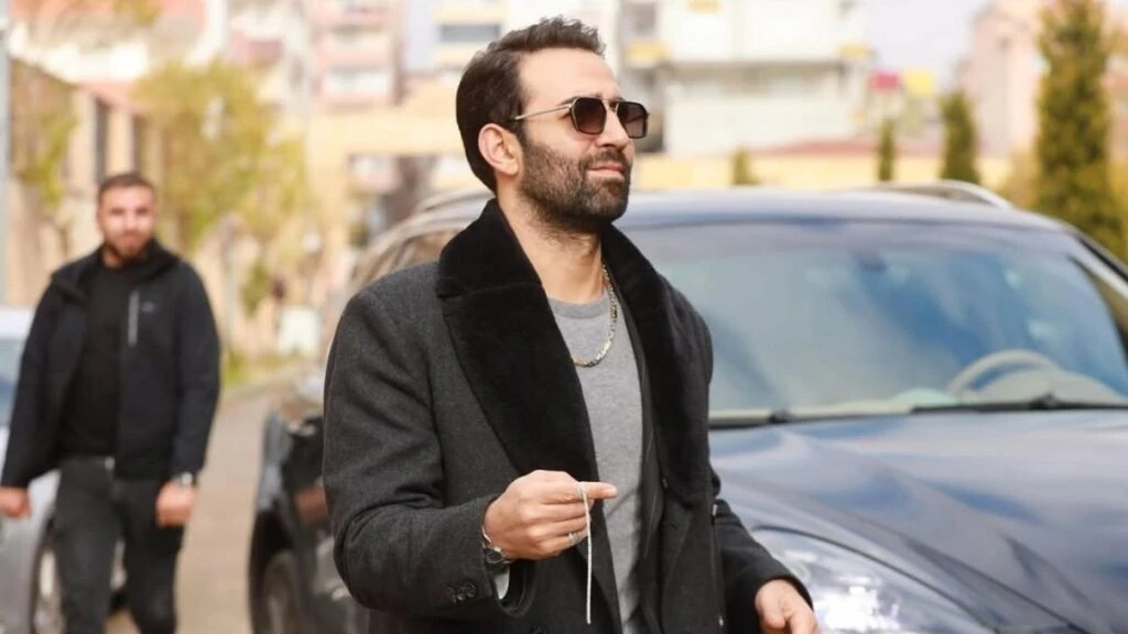 Uzak Şehir dizisinin Demir’i Ferit Kaya’dan yeni proje! ‘Uykucu’ filminde Çağatay Ulusoy ile başrol paylaşacak