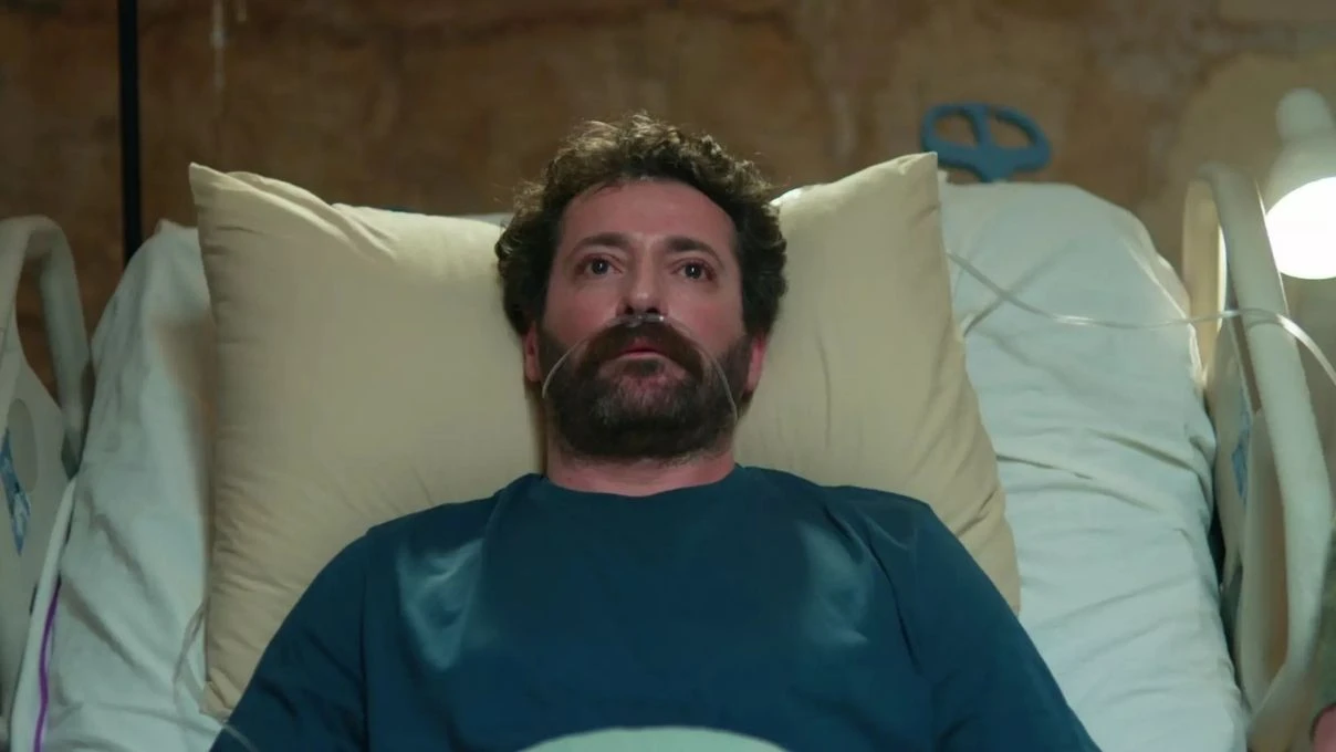 Uzak Şehir son bölüm nereden izlenir? Boran’ın uyandığı sahne sosyal medyaya damga vurdu 7 Uzak Şehir son bölüm nereden izlenir? Boran’ın uyandığı sahne sosyal medyaya damga vurdu