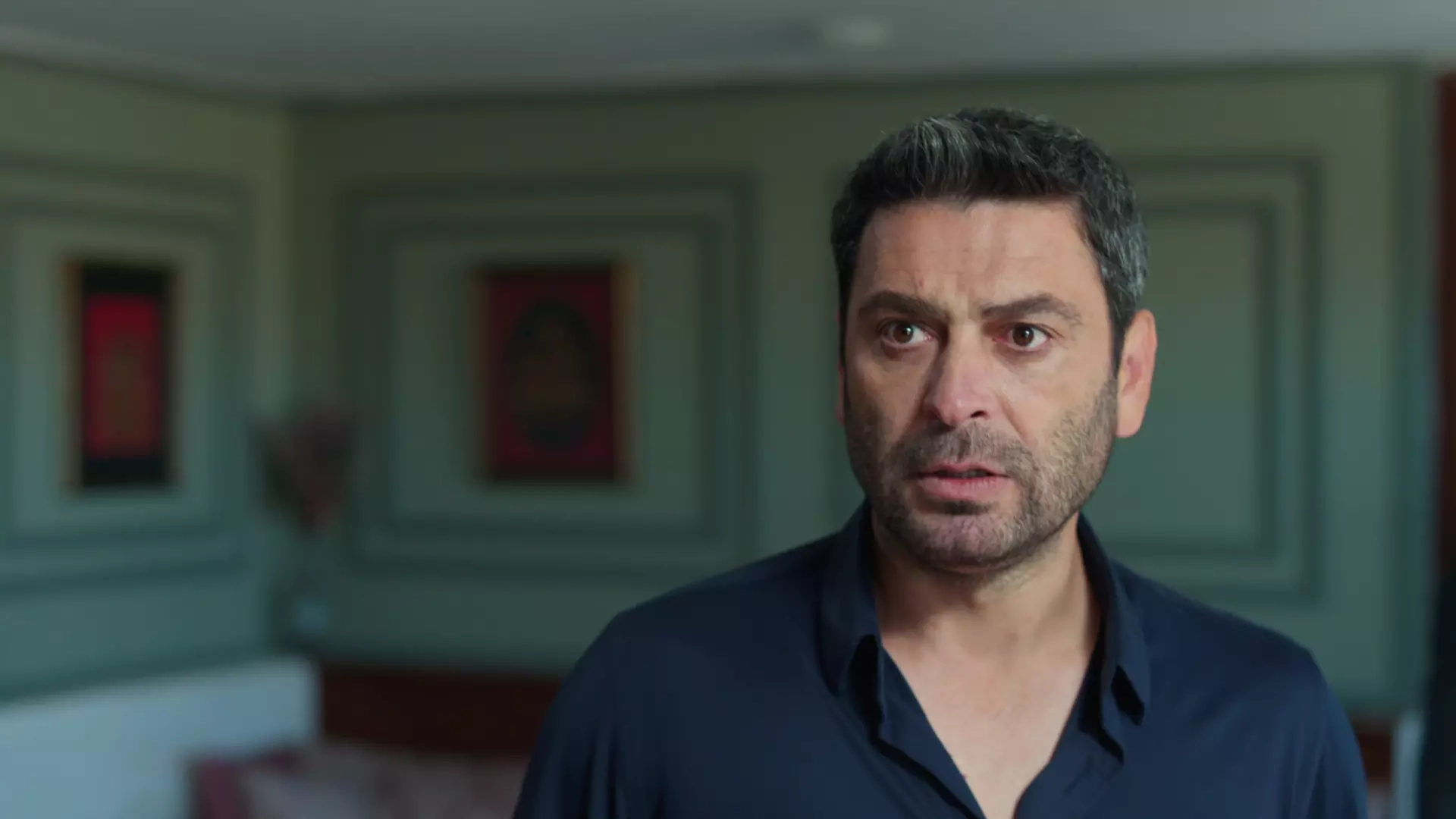 Uzak Şehir Hint dizilerine karşı! Alya ve Sadakat Hanım sosyal medyayı salladı 7 Uzak sehir 2 13