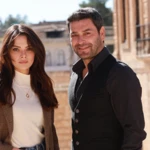 Uzak sehir dizisinin yildizi Sinem Unsaldan Ozan Akbabaya ovgu dolu sozler