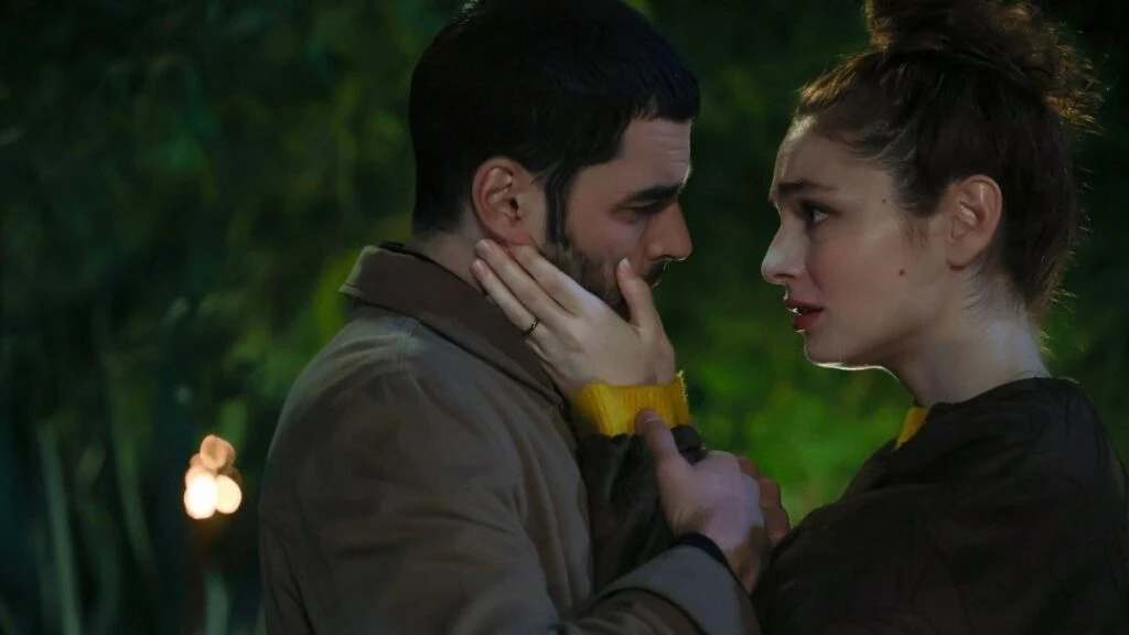 Veliaht 11. Bolumde Reyhan Kenandan bosanacak mi Zulfikar Agadan beklenmedik karar