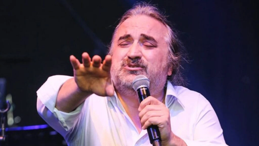 Volkan Konak nasıl meşhur oldu, ailesi kim? Volkan Konak şarkıları! 