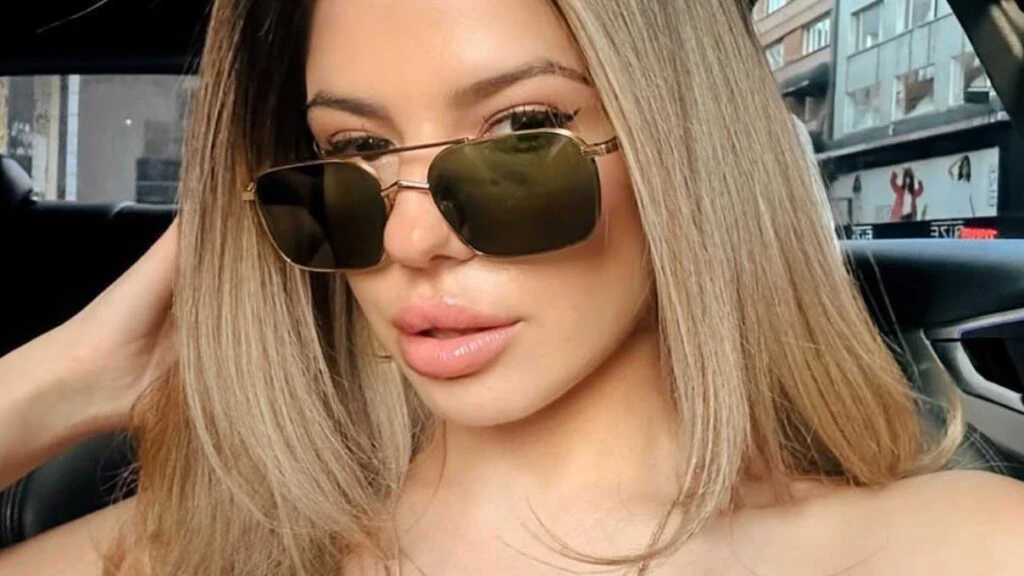 Sosyal medya fenomeni Ebo’nun sevgilisi Çağla Bozcaada kimdir? 