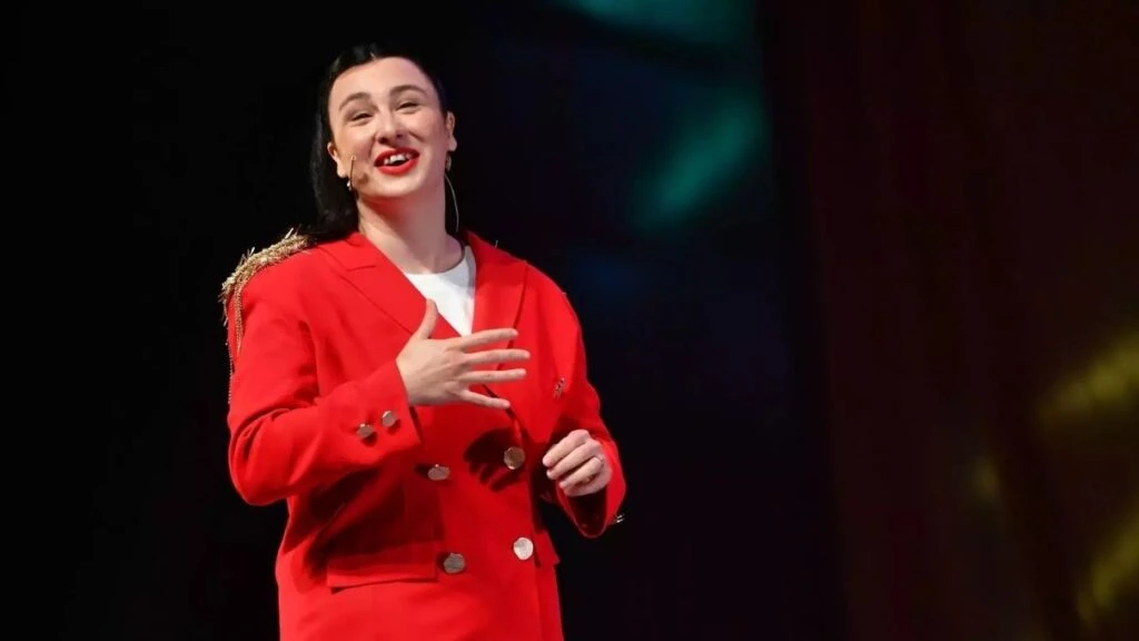 Yasemin Sakallıoğlu’ndan alkışlanacak hareket! Hayranına büyük jest yaptı