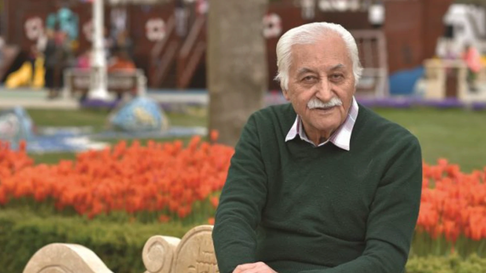 Yavuz Bulent Bakiler kimdir kac yasindaydi Evli miydi esi kimdir