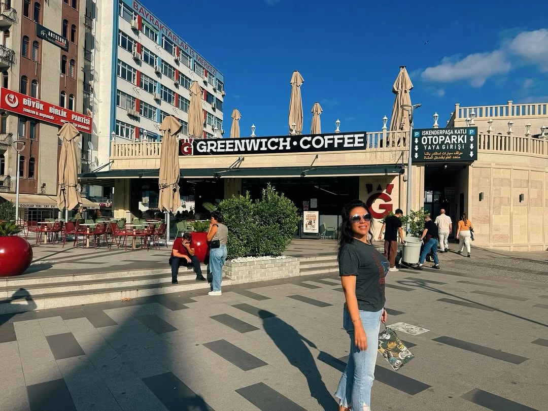 Yesim Ceren Bozoglu 1