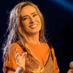 Yildiz Tilbenin tansiyonu firladi Hayranlarini korkutan haberi boyle duyurdu