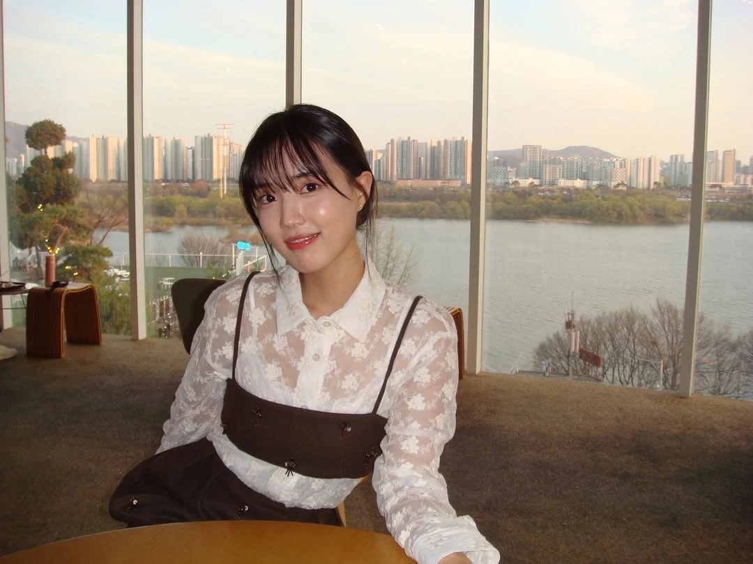 Yoon Seo ah 2