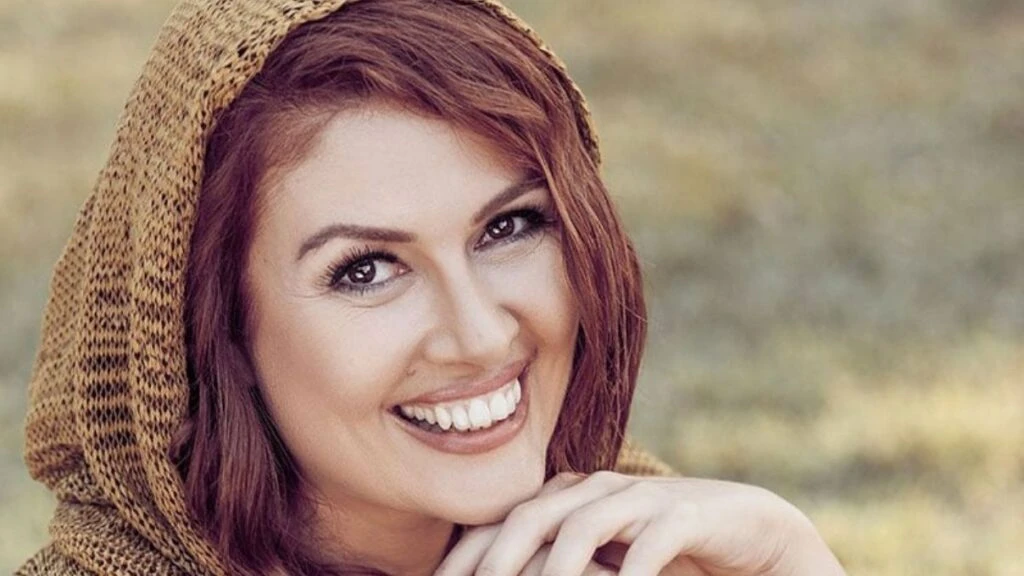 Zeynep Gülmez kimdir, kaç yaşında? Zeynep Gülmez hangi dizilerde oynadı?