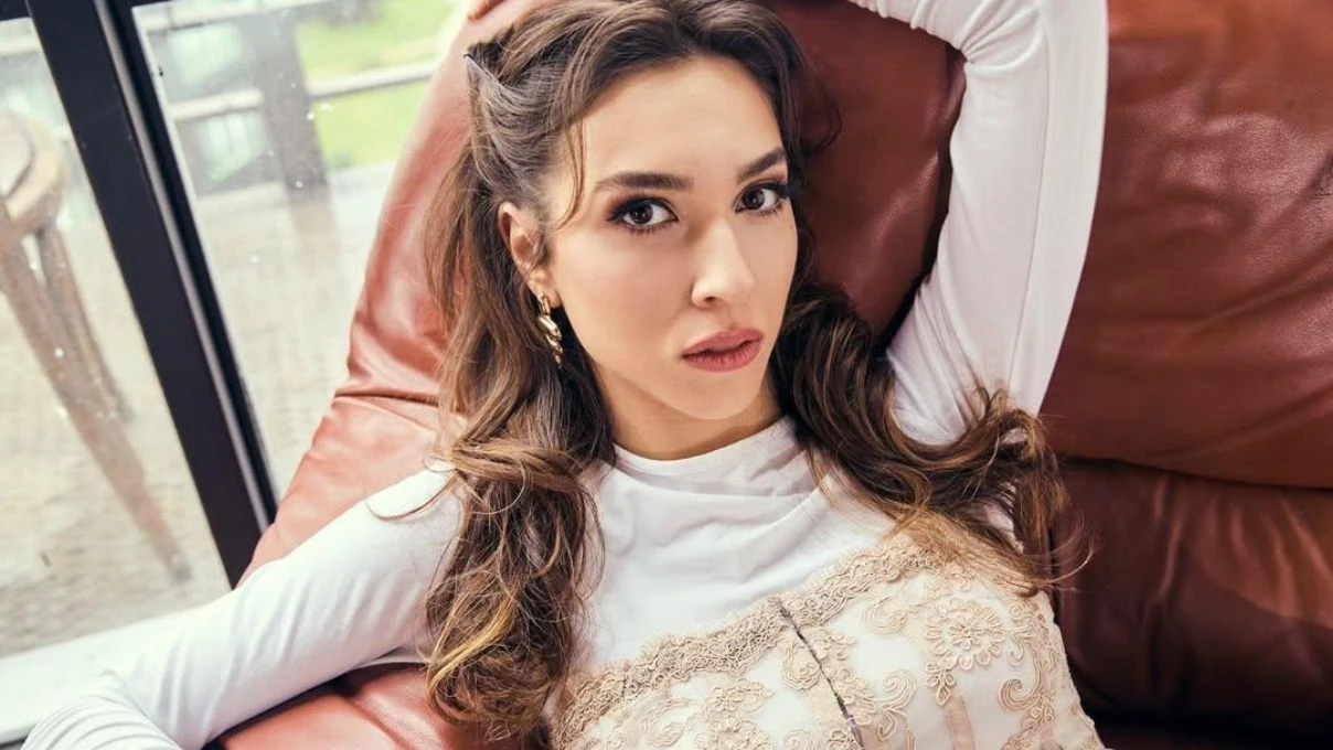 Kızılcık Şerbeti dizisine iddialı bir isim daha! Yargı’nın Merve’si Zeynep Parla Elif rolünde 7 Kızılcık Şerbeti dizisine iddialı bir isim daha! Yargı’nın Merve’si Zeynep Parla Elif rolünde