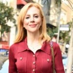 Ünlü şarkıcı Züleyha Ortak verdiği kilolarla dikkat çekti! “Bu kadar zayıf olmak hiç sağlıklı değil”