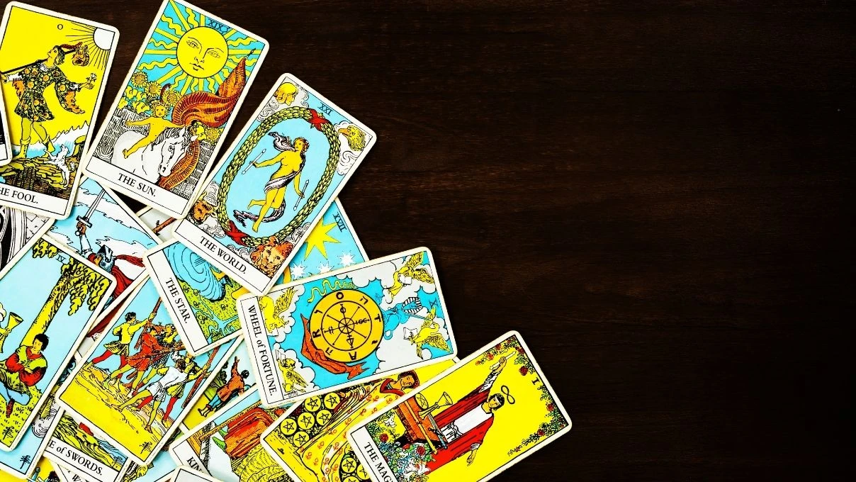 Günlük tarot kart açılımı 18 Eylül 2025! Geleceğinize yönelik yatırımlar yapın