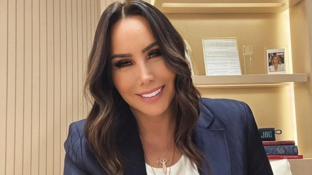 Asena kimlerle evliydi? Asena’nın mesleği ne?