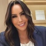 Asena kimlerle evliydi? Asena’nın mesleği ne?