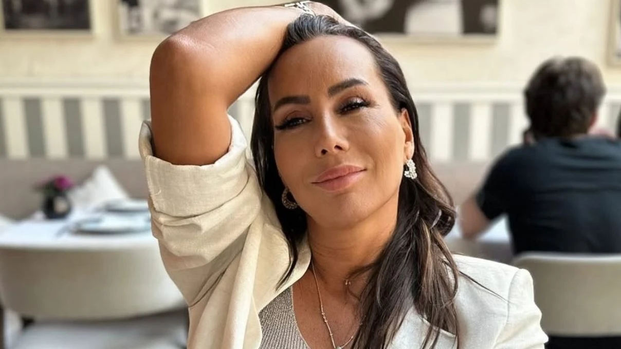 Asena kimlerle evliydi? Asena’nın mesleği ne?
