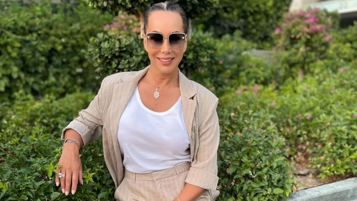 Asena kimlerle evliydi? Asena’nın mesleği ne?