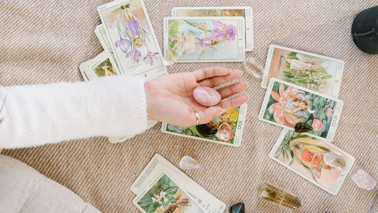Günlük tarot kart açılımı 20 Eylül 2025! Dürüst davranmak netlik getiriyor