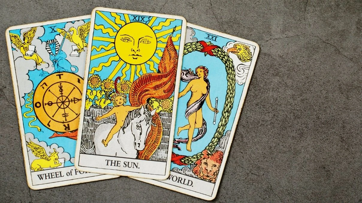 Günlük tarot kart açılımı 22 Eylül 2025! Sabır, güç ve aşk enerjilerinde denge kurun