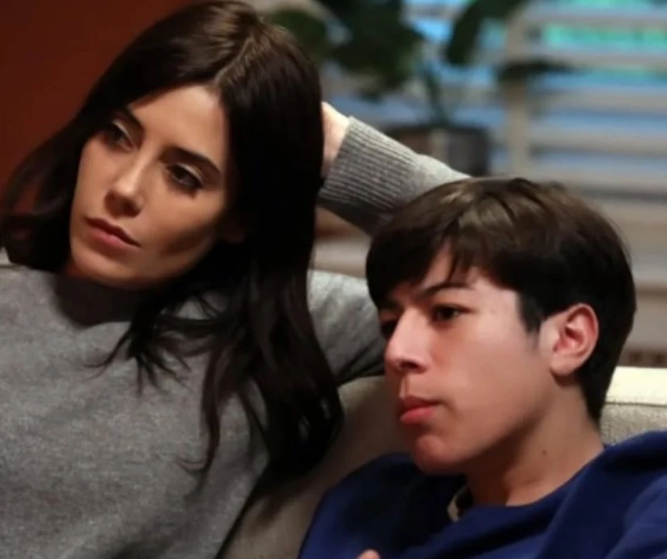 Bizim Hikaye’nin Fikret’i Alp Akar Survivor 2026 kadrosuna dahil oldu! Kariyerine yeni bir başarı ekleyecek 4 alp akar 3