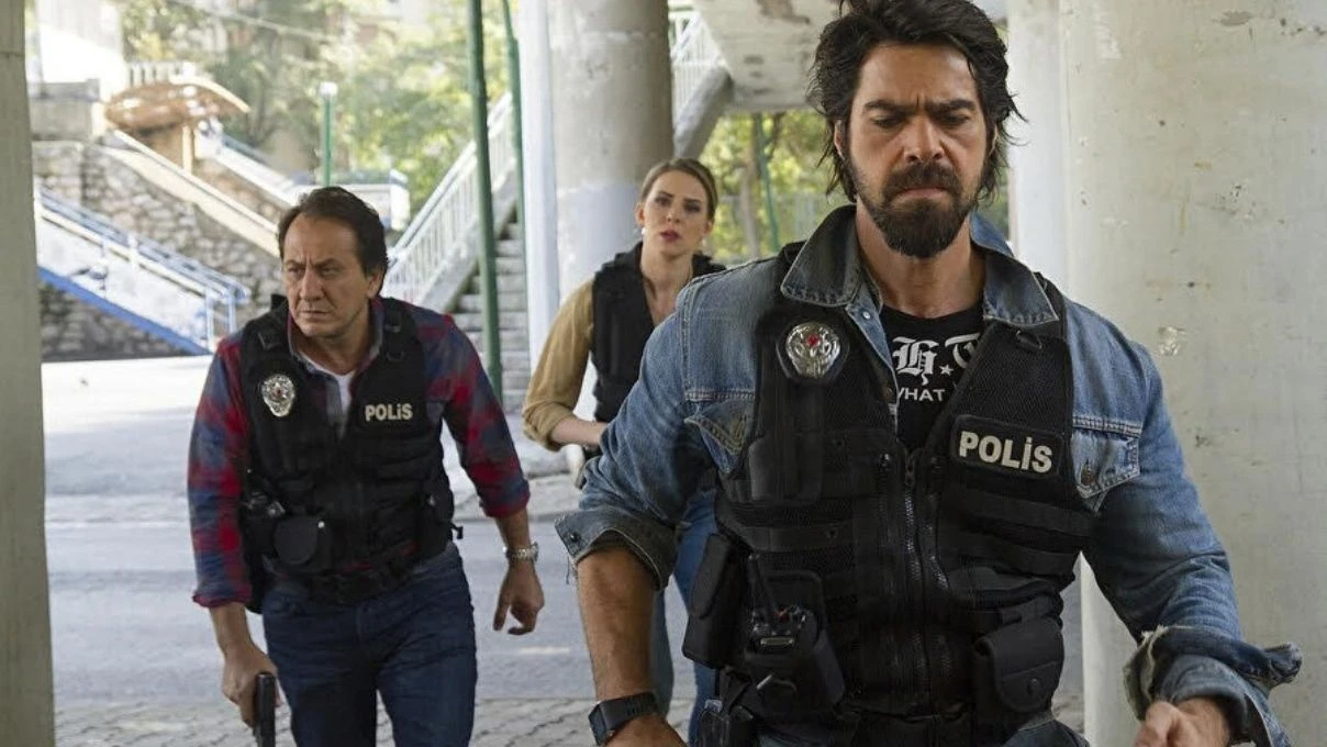 Arka Sokaklar Murat Ateş’e ne oldu? Uğur Pektaş Arka Sokaklara ne zaman veda etti?