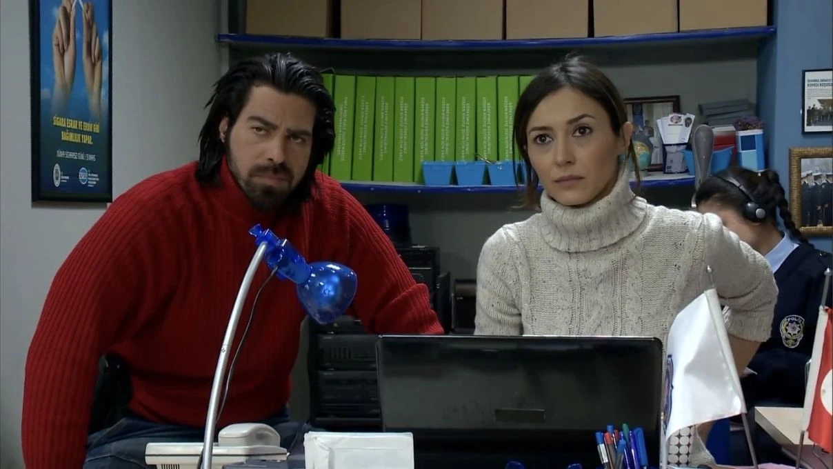 Arka Sokaklar Murat Ateş’e ne oldu? Uğur Pektaş Arka Sokaklara ne zaman veda etti? 5 Arka Sokaklar Murat Ateş’e ne oldu? Uğur Pektaş Arka Sokaklara ne zaman veda etti?