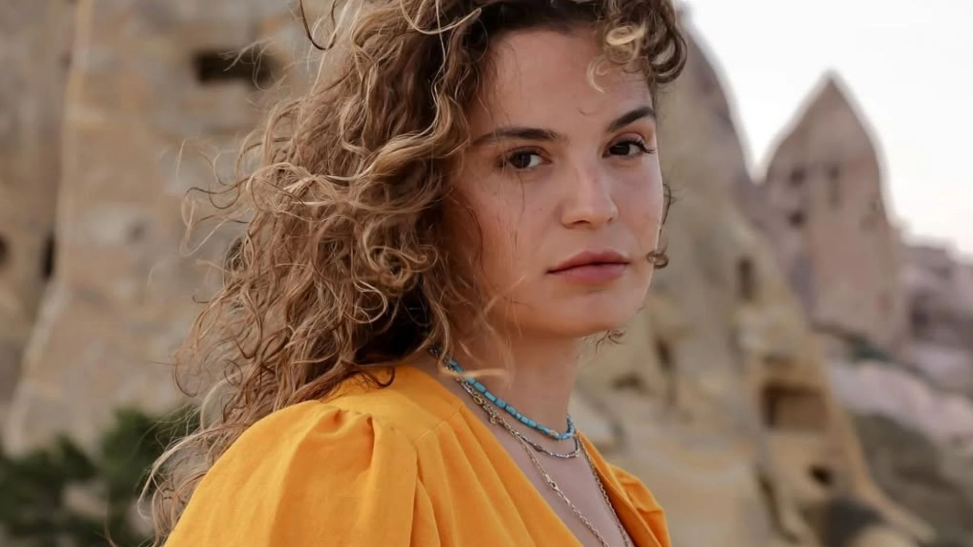 asli bekiroglu 9 saat suren ameliyat gecirdi yasiyorum sukur 4