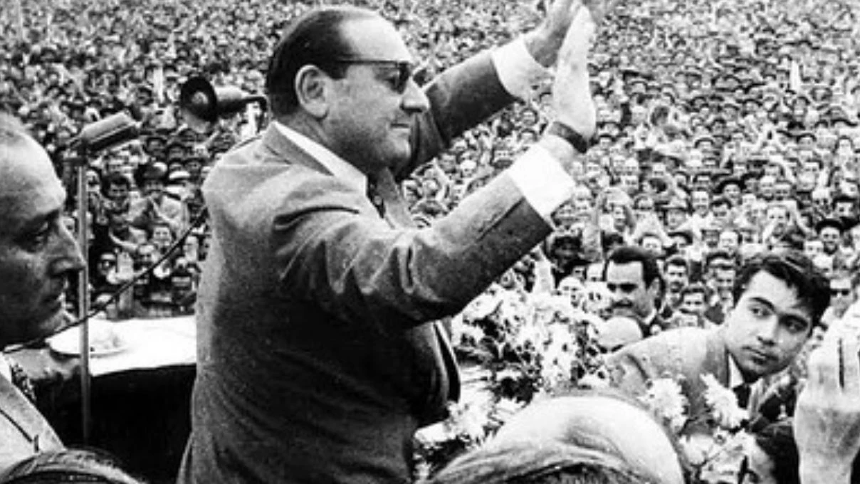 ayse tatile cikti filminde adnan menderes i kim oynayacak tarihte adnan menderes e ne olmustu 2