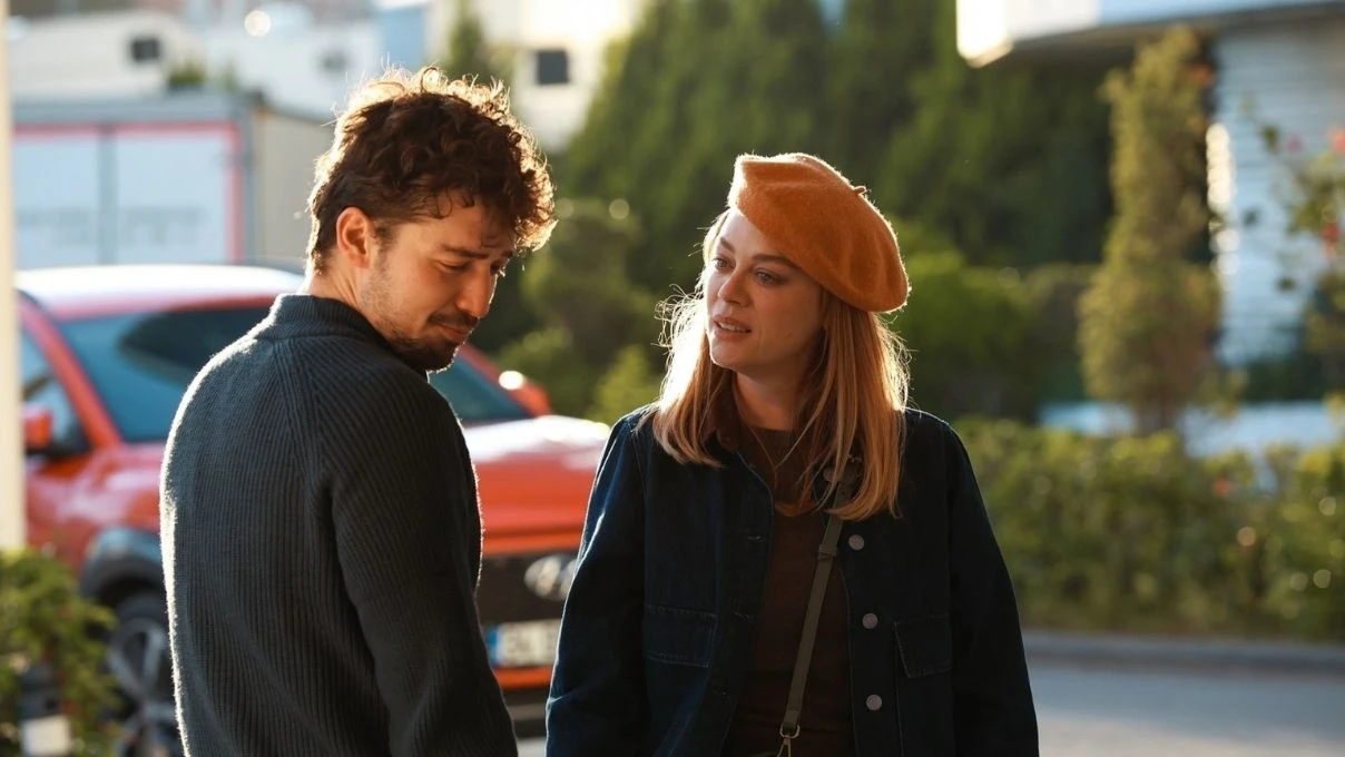 Bahar dizisinde Naz ölüyor mu? Naz Evren’e yalan mı söyledi? 10 Bahar dizisinde Naz ölüyor mu? Naz Evren’e yalan mı söyledi?