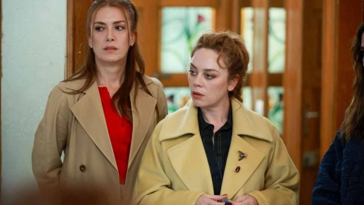 Bahar dizisinde Naz ölüyor mu? Naz Evren’e yalan mı söyledi? 8 Bahar dizisinde Naz ölüyor mu? Naz Evren’e yalan mı söyledi?