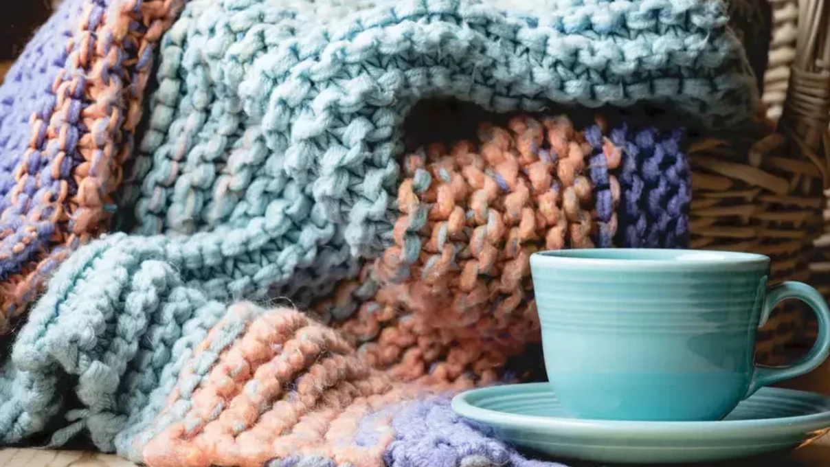 Kışın örgü battaniye örmek isteyenlere ilham veren desenler 2025 8 battaniye 6