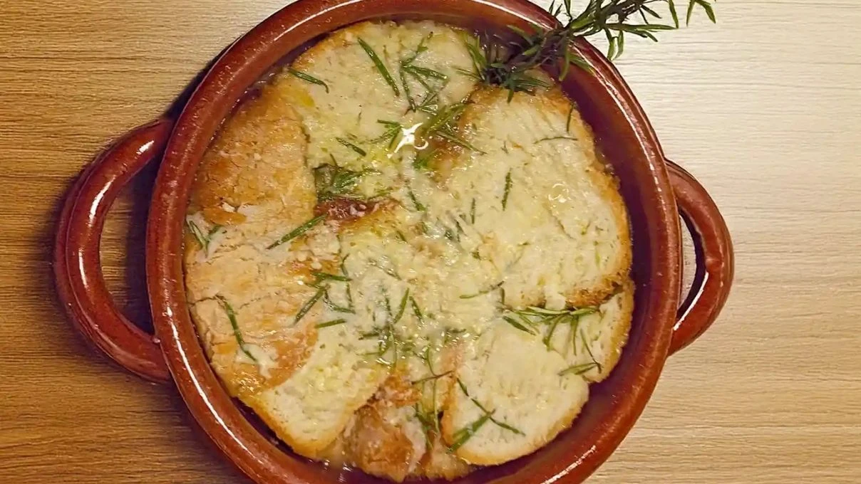 Bayat ekmeklerin yeni adresi çorbalar! Usta şeflerden muhteşem tarif