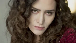 Belçim Bilgin’in Bereketli Topraklar’daki oyunculuğu sosyal medyada eleştiri bombardımanına tutuldu! 9 belcimbilgin