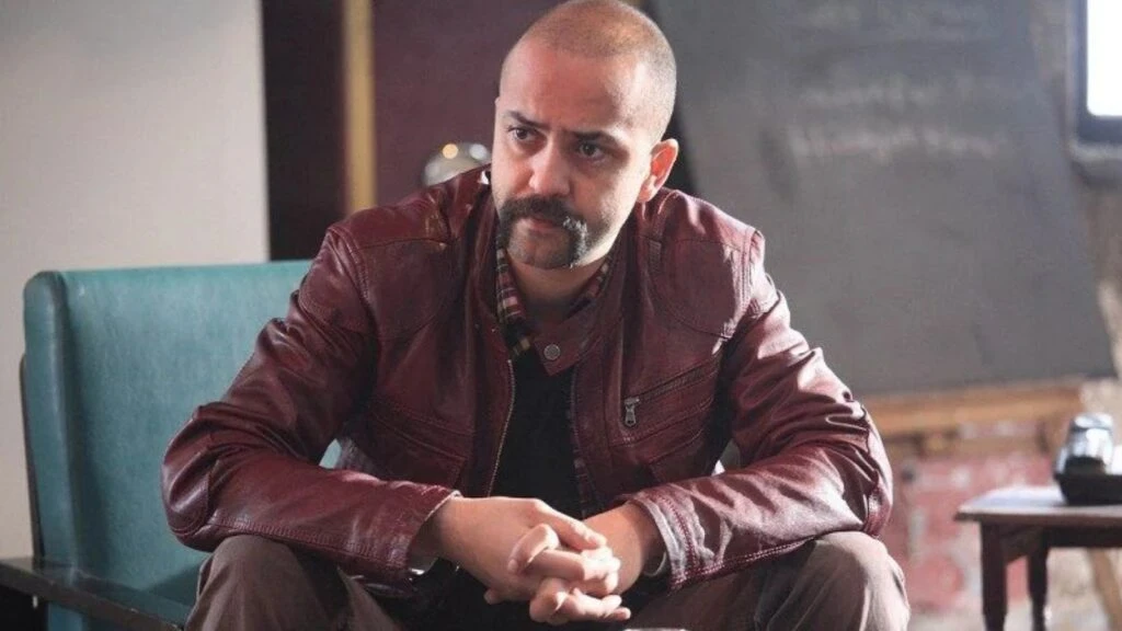 Sarp Akkaya ‘Bereketli Topraklar’ dizisine dahil oldu! 