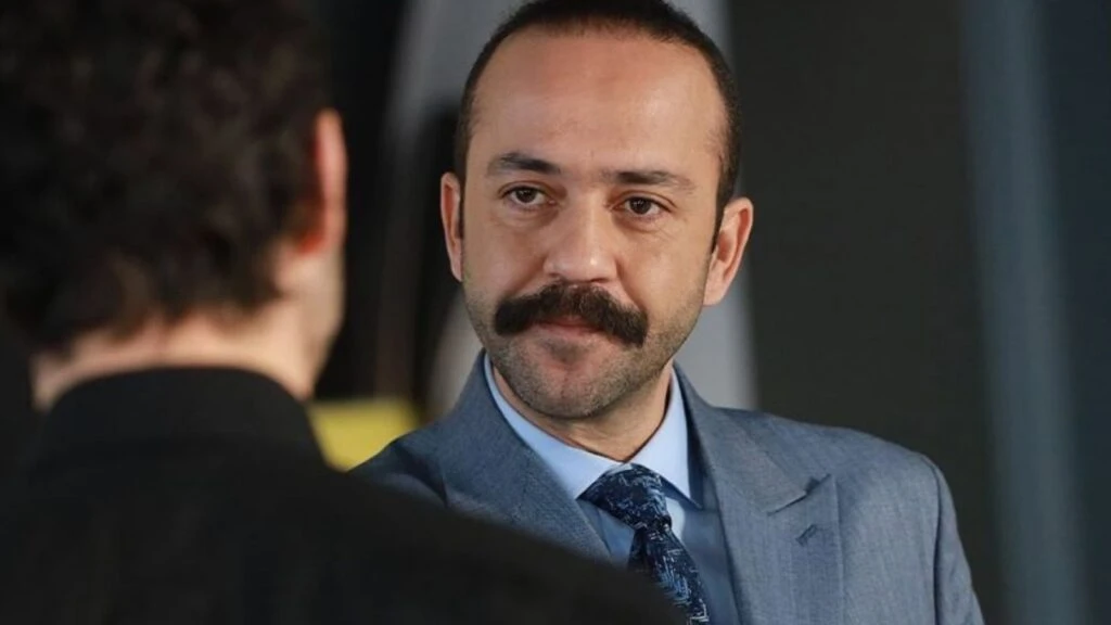 Sarp Akkaya ‘Bereketli Topraklar’ dizisine dahil oldu! 